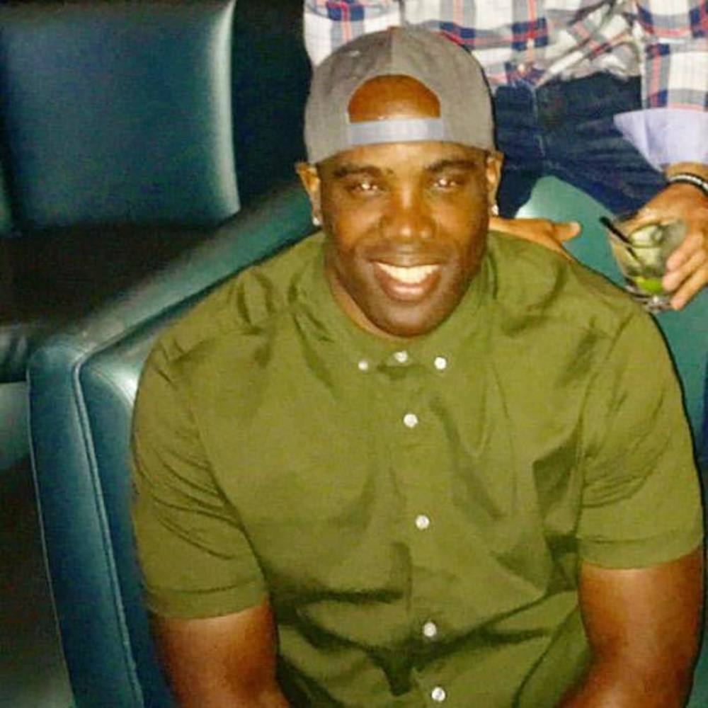 Meet your Posher, Janall